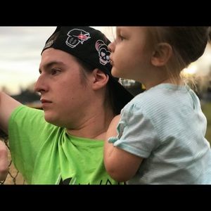 Meet your Posher, Devin